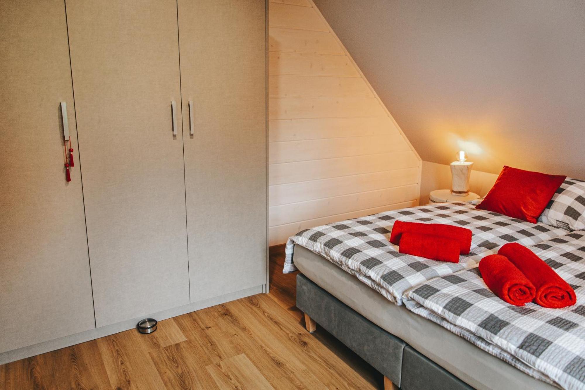 Skrzaci Zakatek - Z Prywatna Balia Z Jacuzzi Holiday home Stronie Slaskie